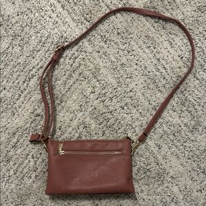 Elegant burnt brown/redish Leather Crossbody Bag